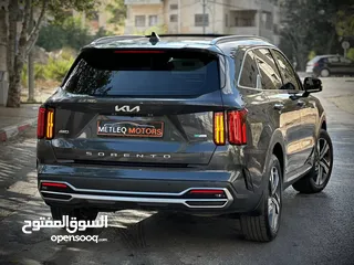  2 سرينتو ترخيص 2022.بنززين +كهربا .فل الفل .بانوراما .4*4..ماتور 1600. سبع ركاب .مش منمر .رام لله او