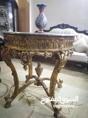  2 طاوله انتيكا لأصحاب الذوق الرفيع