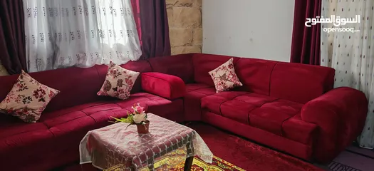 2 كنبايات تفصيل مستعمل شبه جديد