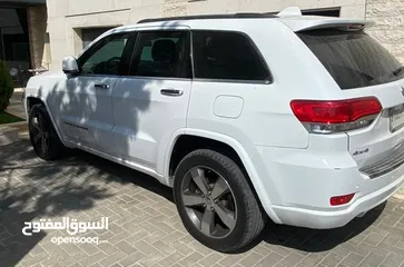  3 Jeep Grand Cherokee 2015 Overland