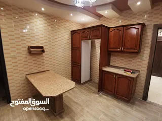  7 شقة مميزة ومطلة للايجار في طبربور / الخزنة