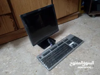  8 شاشه للبيع بحاله الوكاله بس ب 15 دينار