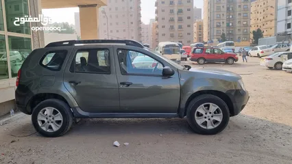  3 Renault Duster