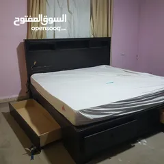  2 تخت غرفة نوم بحاله جيدة