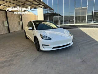  5 تسلا موديل 3