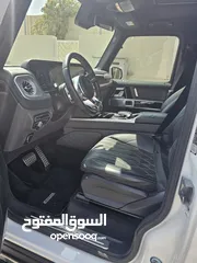  4 Mercedes-Benz G63 AMG