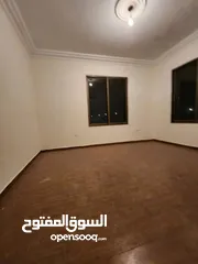  7 شقه طابقيه 178متر معها غرفه علي السطح