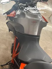  2 وحش الطرقات – KTM 1290 Super Duke GT موديل 2016  دراجة رياضية وسياحية فاخرة بحالة وكالة للبيع