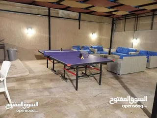  5 طاولة تنس ستيغا اصلي ثقيل وفاخرة بأقل سعر فيها كامل الاضافات عجلات وقابل للطوي نخب اول فعلي