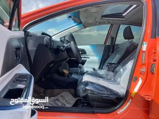  17 Toyota Prius C 2012 فل كامل