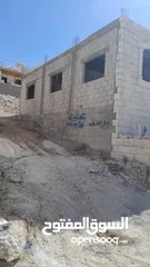  3 بيت مستقل عظم للبيع. جريبا