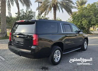  5 SUBURBAN LT, Model 2019 for sale (Excellent condition)