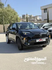  3 تويوتا ياريس كروس ترخيص 2022  محرك 1500 هايبرد  جير أوتوماتيك  172 حصان هاندبريك كهربائي عداد 61000