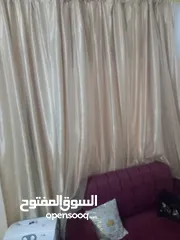  1 طقمين كنب بحالة الجديد