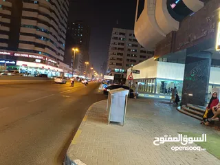  1 مطلوب شريك