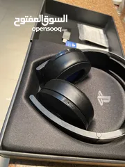  5 بلايستيشن 4 500g مع ايد اصلية و cd رينبو.  PS4 500G with original controller and R6S CD (اقرأ الوصف)