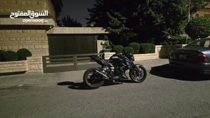  1 Suzuki GSX-S 750cc
