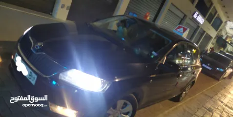  30 سكودا رابيد هاتشباك 2015 تدريب سياقة