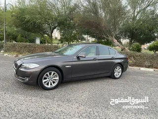  1 BMW 520i -2013