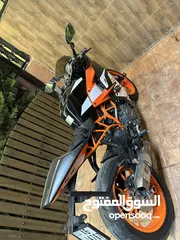  3 2018KTM RC390
