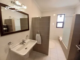  4 شقة مفروشة للإيجار 250م2 ( Property 18614 )-174858871