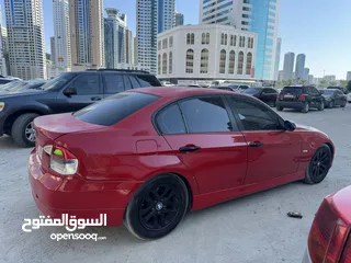  8 BMW 320i 2008 (AED 14,000)