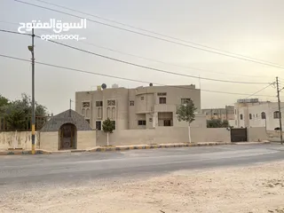  9 بيت طابقين وتسويه