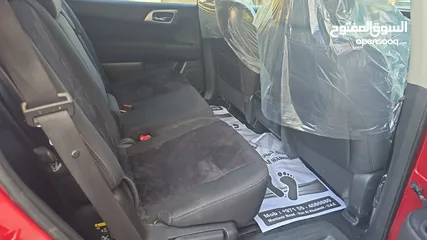  9 Nissan  Pathfinder SV  2017