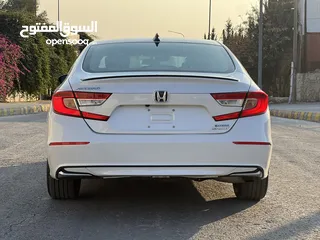  6 Honda Accord Sport 2022 Hybrid