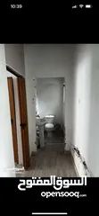  5 محل للإيجار