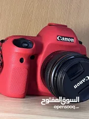  10 5d mark4   بحاله جيده جدا مع بطاريتين وشاحن اصلي  الكاميرا بودي او مع عدسة  85mmf1.8