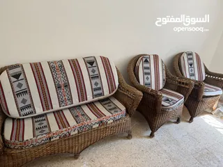  1 كنب قش خيزران