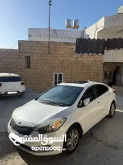  24 كيا سيراتو k3 سعرررررر حرررررررق حرررررررق مع فتحة سقف