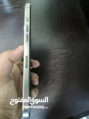  4 ايفون 16بروماكس للبيع