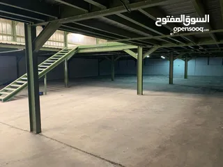  10 مستودع مع هنغر وسدة