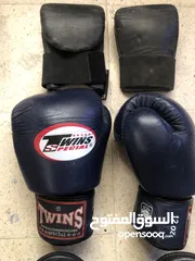  5 قفازات ملاكمه/وواقيات تدريب/رياضه/فنون قتاليه للبيع