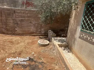  7 بيت للايجار