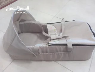  6 كوت بيبي شبه جديد ماركه روبنز