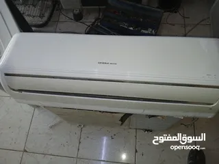  5 مكيفات مستعمله بحاله جديده