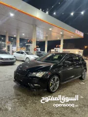  1 السيارة المميزة / سيات ليون أوتمات 2016 / بحالة الشركة