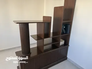  2 بارتيشن رفوف مع خزانه