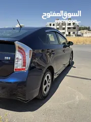  5 Toyota Prius 2015