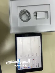  3 ipad9    مع كرتونته