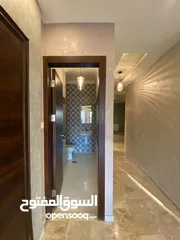  3 شقة فاخرة في أرقى واجمل مناطق عمان