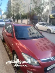  4 هونداي i30 ديزل غيار عادي بحالة ممتازة