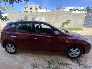  2 هيونداي i30 موديل 2009