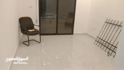  1 شقة لايحار