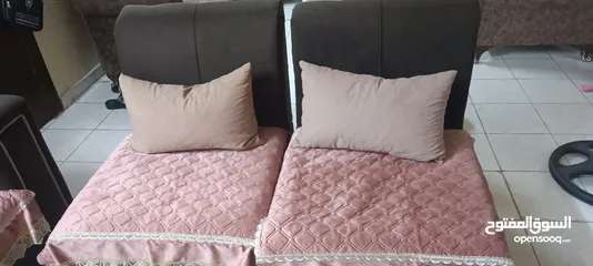  2 طقم كورنر للبيع بحاله جيدة جدا