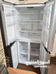  1 ثلاجه شارب بحالة الوكالة