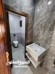  10 شقة جديدة تلاع العلي الشمالي 190م2 للبيع بسعر مغري من المالك